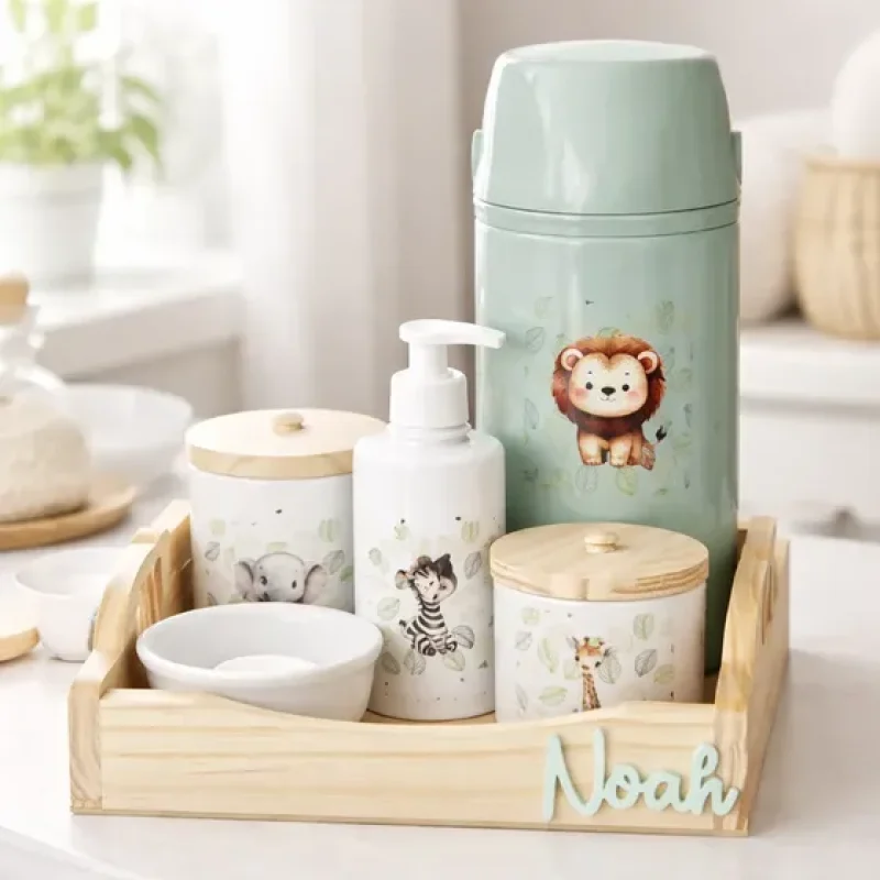 Kit Higiene Bebê Porcelana Safari Garrafa Verde