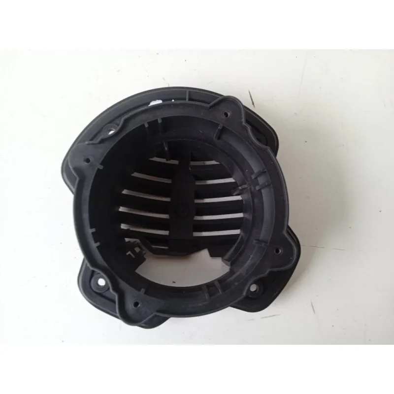 Moldura Alto Falante Tras. Direito Peugeot 408 2012 a 2015
