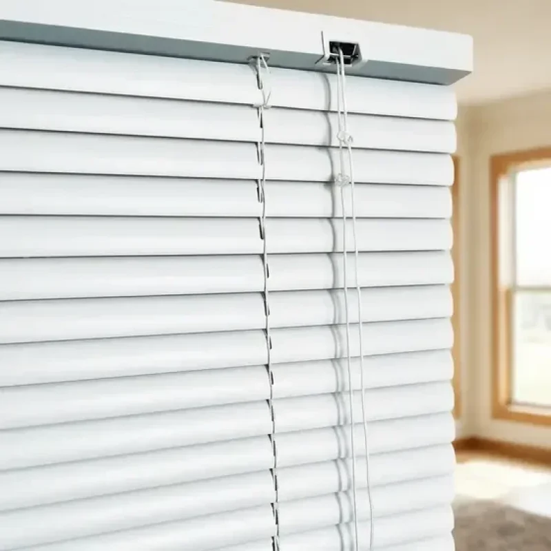 persiana horizontal pvc- 1,20x1,30m